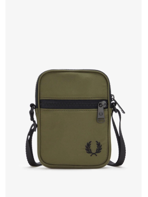 FRED PERRY RIPSTOP SIDE BAG